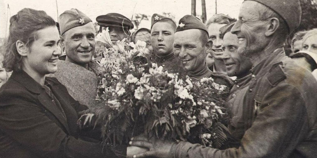 Поздравляем с Днём Победы!